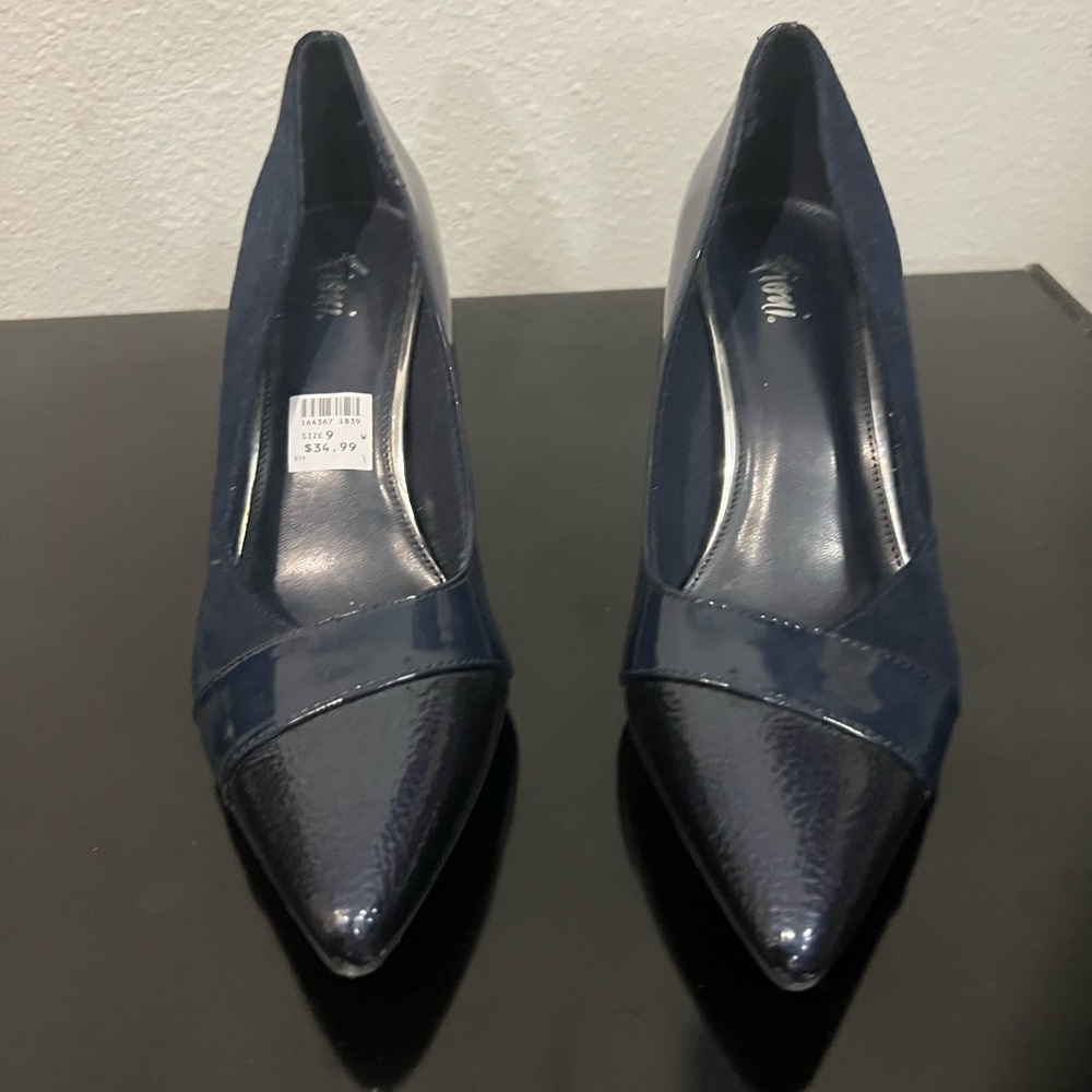 Elegant Navy Blue Women's Heels